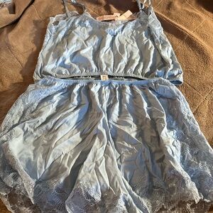 NWT VICTORIA’S SECRET 2 PIECE SLEEP SET